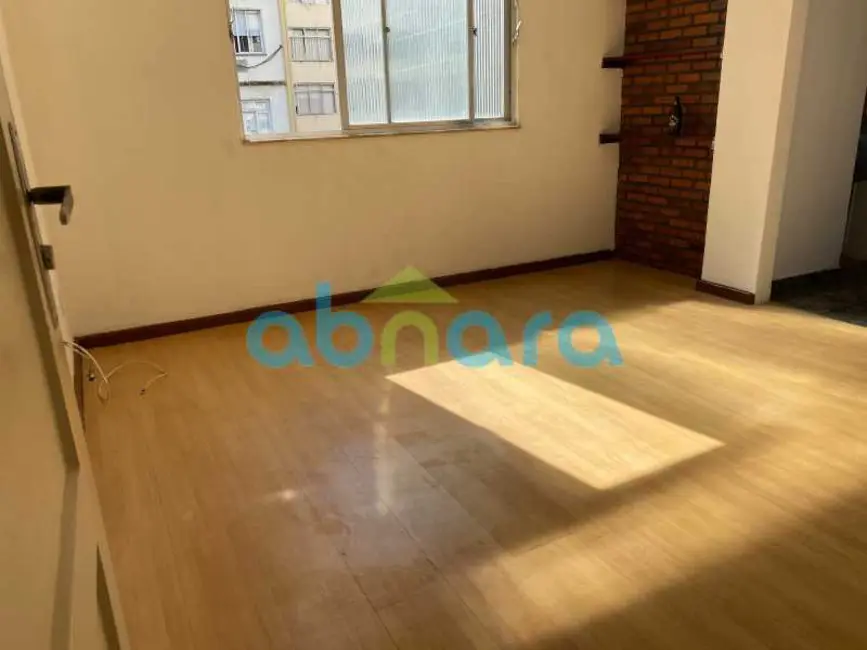 Cobertura com 2 quartos à venda, 65m2 em Rio De Janeiro - RJ - imagem 2 Foto 2 de Cobertura com 2 quartos à venda, 65m2 em Rio De Janeiro - RJ