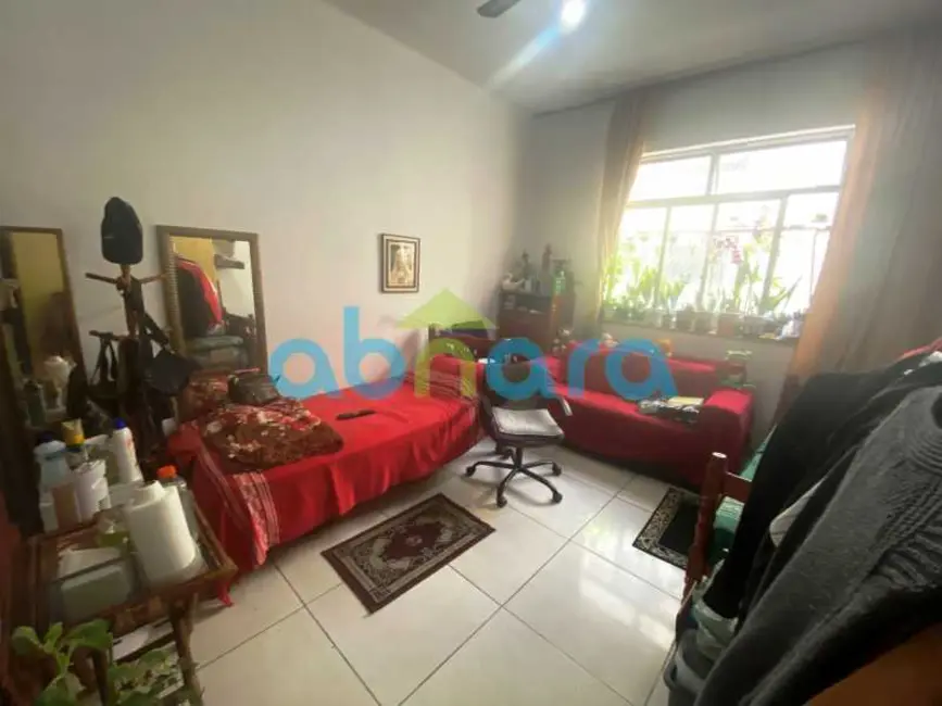 Foto 2 de Apartamento com 1 quarto à venda, 32m2 em Rio De Janeiro - RJ