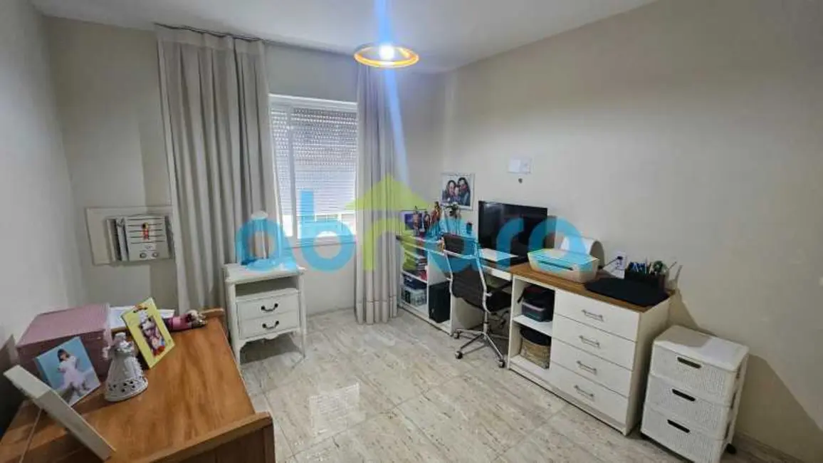 Foto 7 de Apartamento com 3 quartos à venda, 123m2 em Rio De Janeiro - RJ