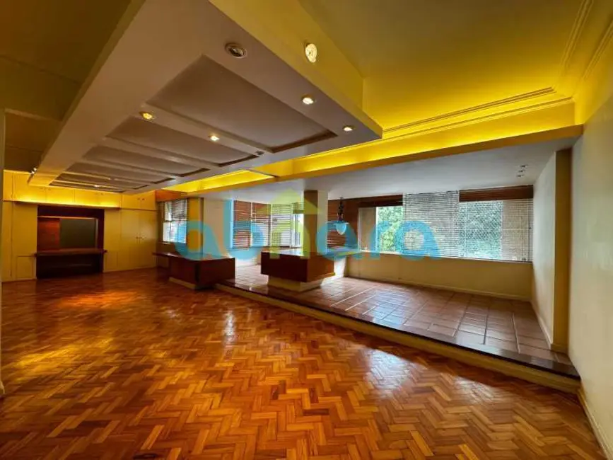 Apartamento com 4 quartos à venda, 190m2 em Rio De Janeiro - RJ - imagem 1 Foto 1 de Apartamento com 4 quartos à venda, 190m2 em Rio De Janeiro - RJ