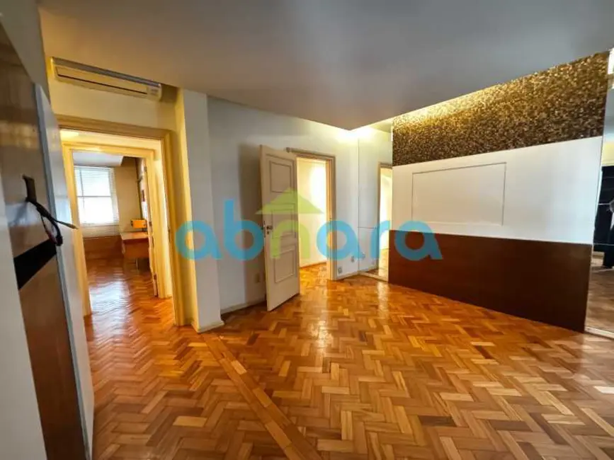 Apartamento com 4 quartos à venda, 190m2 em Rio De Janeiro - RJ - imagem 6 Foto 6 de Apartamento com 4 quartos à venda, 190m2 em Rio De Janeiro - RJ