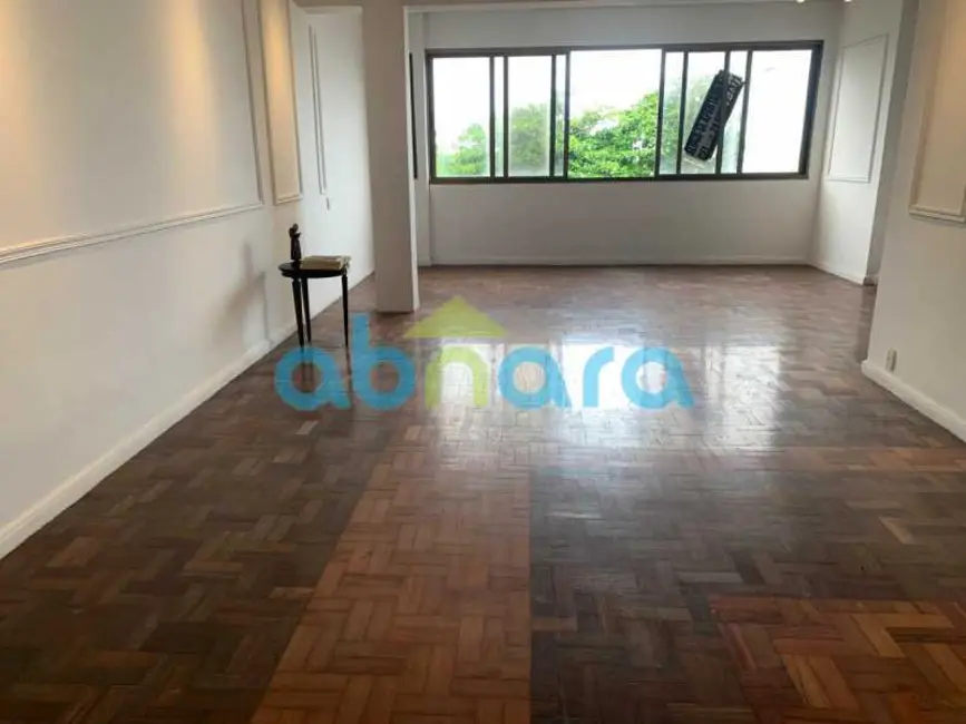 Foto 1 de Apartamento com 3 quartos à venda, 207m2 em Rio De Janeiro - RJ