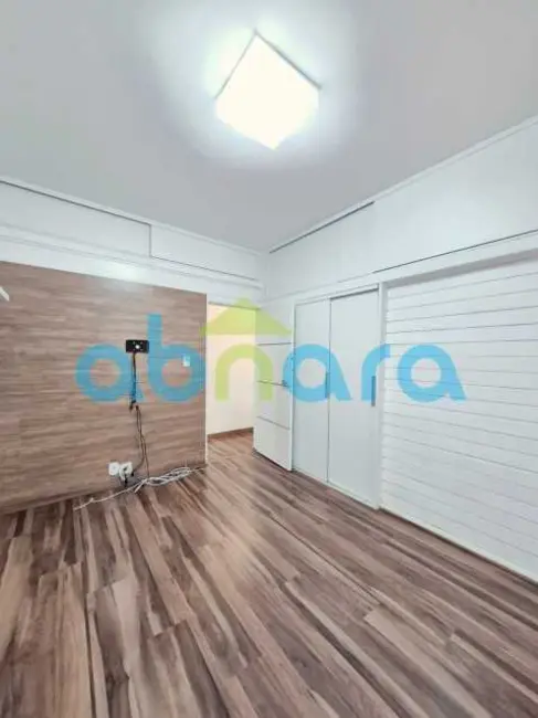 Apartamento com 3 quartos à venda, 144m2 em Rio De Janeiro - RJ - imagem 7 Foto 7 de Apartamento com 3 quartos à venda, 144m2 em Rio De Janeiro - RJ