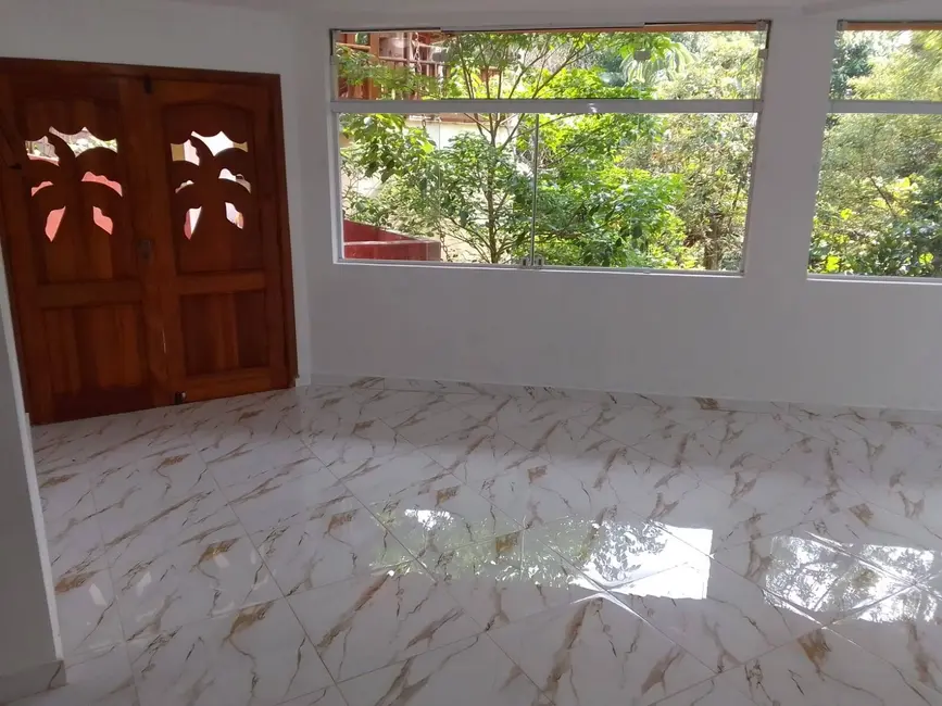 Foto 1 de Casa de Condomínio com 3 quartos à venda, 330m2 em Arujá Country Club, Aruja - SP