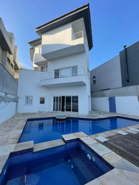 Foto 5 de Casa de Condomínio com 3 quartos à venda, 300m2 em Parque dos Lagos, Mogi Das Cruzes - SP