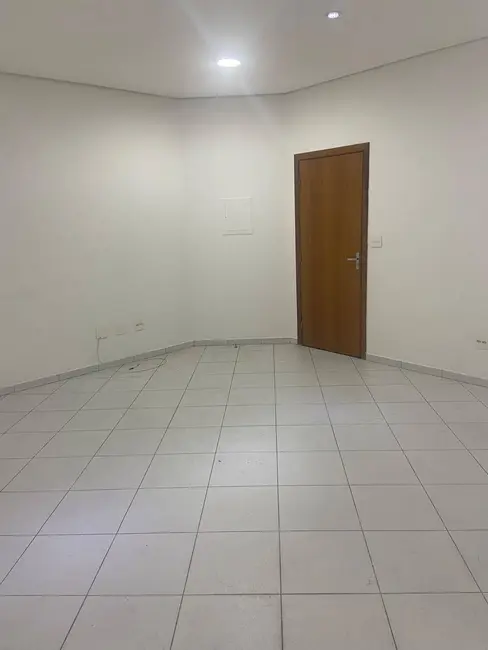 Foto 2 de Sala Comercial para alugar, 30m2 em Vila Nova Manchester, São Paulo - SP