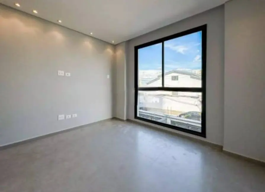 Sobrado com 4 quartos à venda, 150m2 em Vila Carrão, São Paulo - SP - imagem 9 Foto 9 de Sobrado com 4 quartos à venda, 150m2 em Vila Carrão, São Paulo - SP