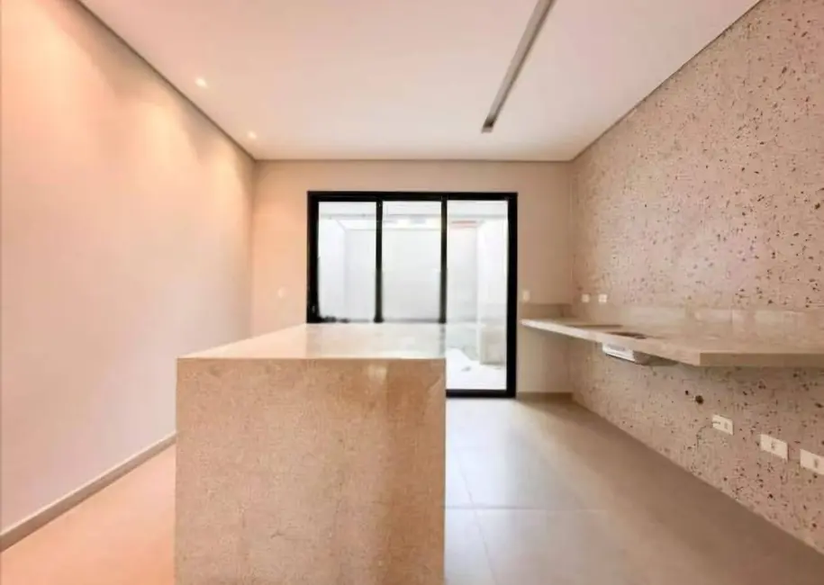 Sobrado com 4 quartos à venda, 150m2 em Vila Carrão, São Paulo - SP - imagem 5 Foto 5 de Sobrado com 4 quartos à venda, 150m2 em Vila Carrão, São Paulo - SP