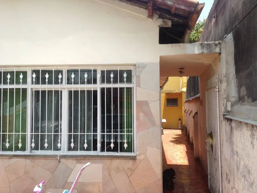 Foto 3 de Casa com 3 quartos à venda, 150m2 em Vila Santa Clara, São Paulo - SP