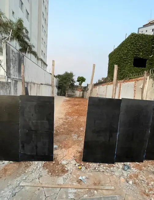 Foto 1 de Terreno / Lote à venda, 497m2 em Vila Carrão, São Paulo - SP