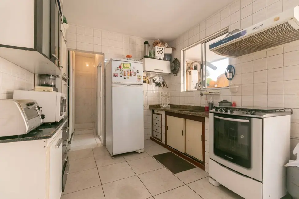 Foto 8 de Casa com 4 quartos à venda, 138m2 em Vila Ema, São Paulo - SP