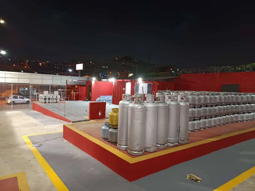 Foto 2 de Terreno / Lote à venda, 353m2 em Vila Progresso, Santo Andre - SP