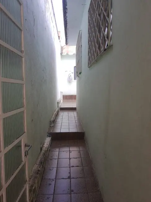 Foto 4 de Casa com 2 quartos à venda, 130m2 em Vila Antonieta, São Paulo - SP