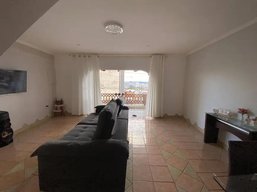 Foto 1 de Sobrado com 3 quartos à venda, 168m2 em Jardim Eliane, São Paulo - SP