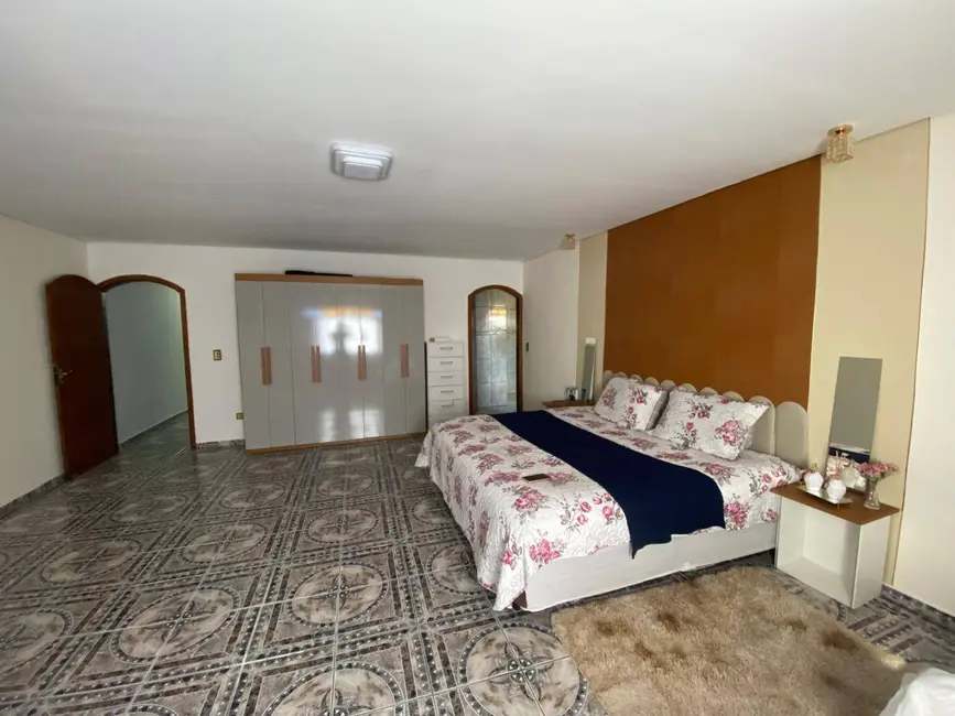 Foto 6 de Sobrado com 3 quartos à venda, 168m2 em Jardim Eliane, São Paulo - SP