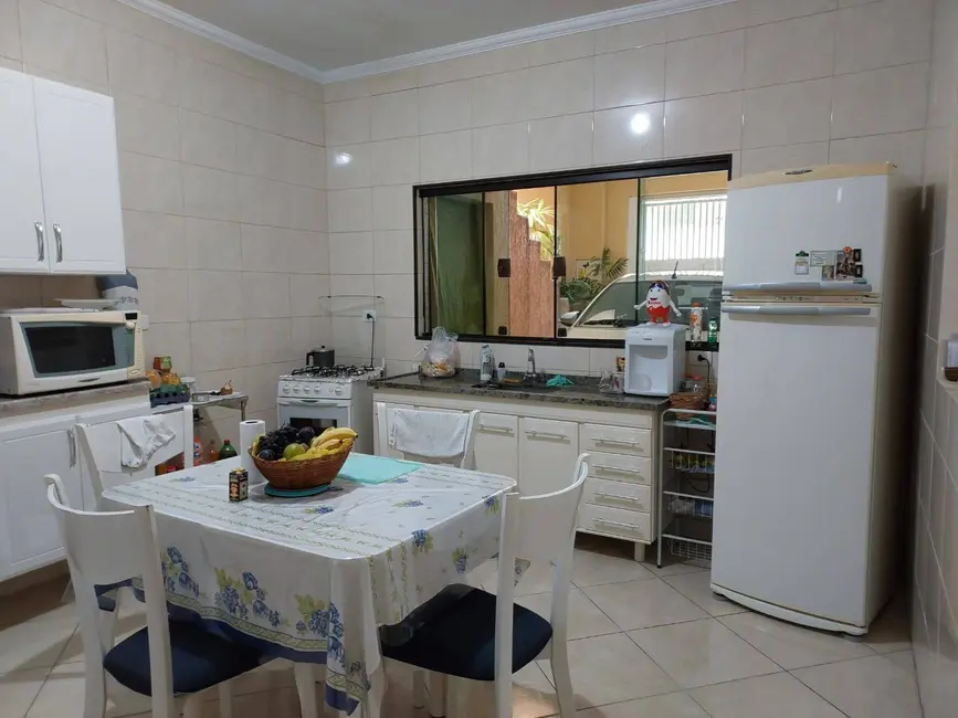 Sobrado com 2 quartos à venda, 140m2 em Parque Residencial Oratorio, São Paulo - SP - imagem 2 Foto 2 de Sobrado com 2 quartos à venda, 140m2 em Parque Residencial Oratorio, São Paulo - SP