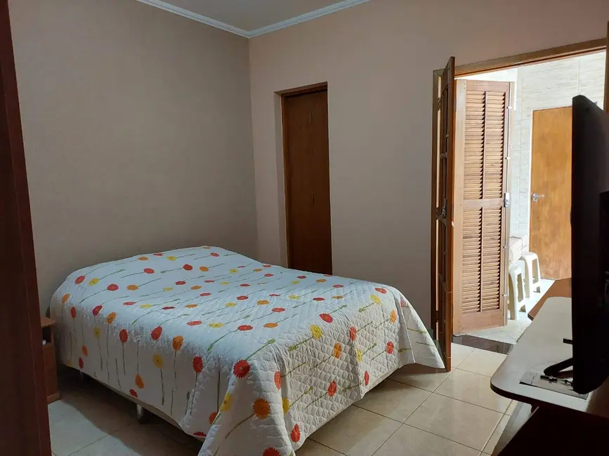 Sobrado com 2 quartos à venda, 140m2 em Parque Residencial Oratorio, São Paulo - SP - imagem 4 Foto 4 de Sobrado com 2 quartos à venda, 140m2 em Parque Residencial Oratorio, São Paulo - SP