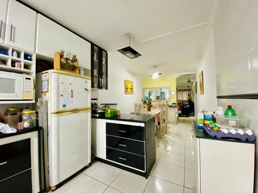 Sobrado com 3 quartos à venda, 180m2 em Jardim Nossa Senhora do Carmo, São Paulo - SP - imagem 3 Foto 3 de Sobrado com 3 quartos à venda, 180m2 em Jardim Nossa Senhora do Carmo, São Paulo - SP