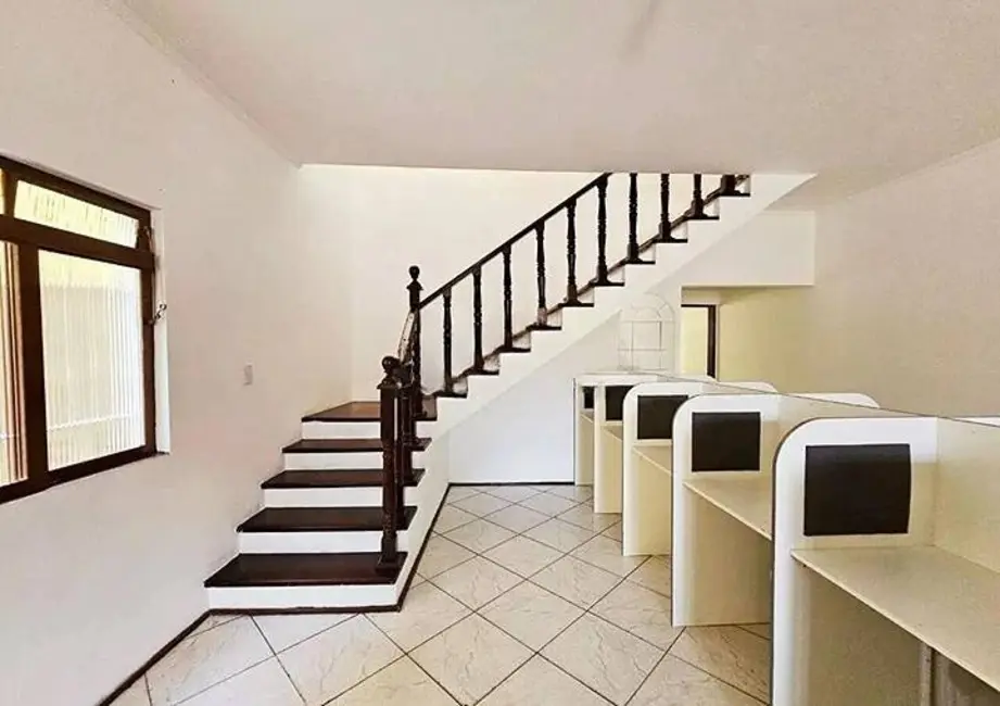 Sobrado com 3 quartos à venda, 280m2 em Jardim Nossa Senhora do Carmo, São Paulo - SP - imagem 3 Foto 3 de Sobrado com 3 quartos à venda, 280m2 em Jardim Nossa Senhora do Carmo, São Paulo - SP