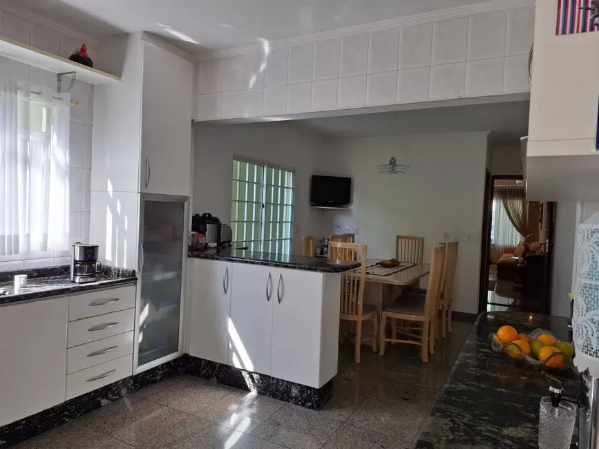 Foto 4 de Casa com 3 quartos à venda, 216m2 em Jardim Textil, São Paulo - SP