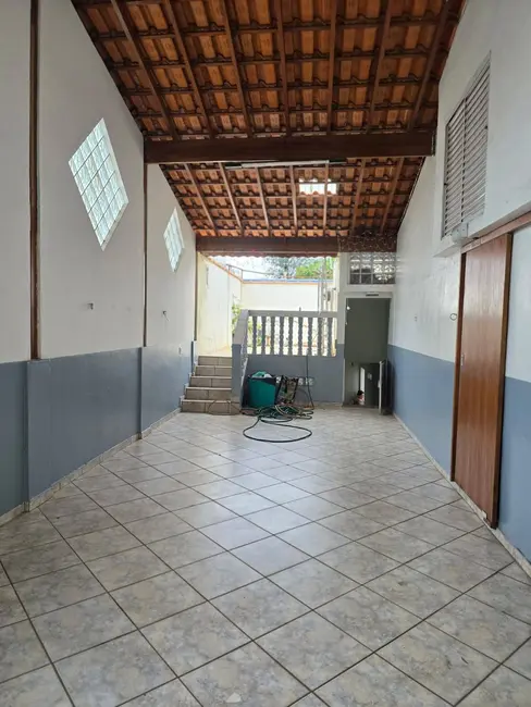 Foto 2 de Sobrado com 4 quartos à venda, 237m2 em Parque Residencial Oratorio, São Paulo - SP