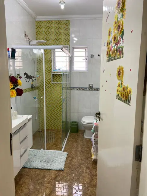 Foto 6 de Casa com 5 quartos à venda e para alugar, 250m2 em Jardim Independência, São Paulo - SP