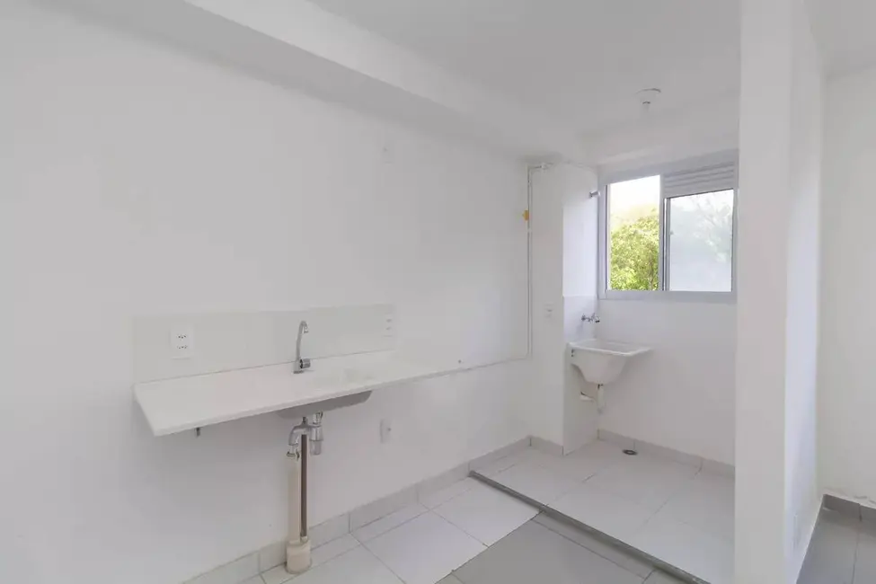 Foto 8 de Apartamento com 2 quartos para alugar, 40m2 em Jardim Helian, São Paulo - SP