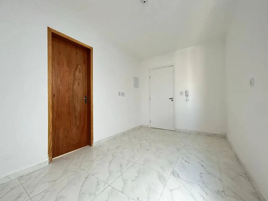 Foto 3 de Apartamento com 2 quartos para alugar, 38m2 em Vila Esperança, São Paulo - SP