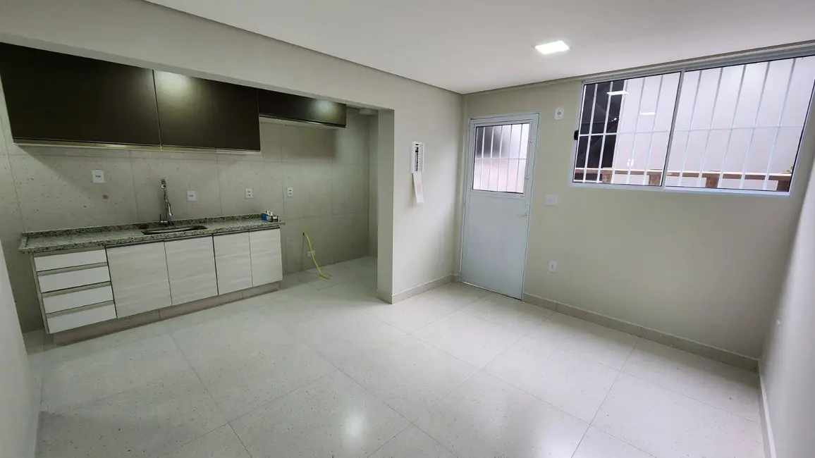 Foto 7 de Casa com 2 quartos para alugar, 60m2 em Jardim Fernandes, São Paulo - SP