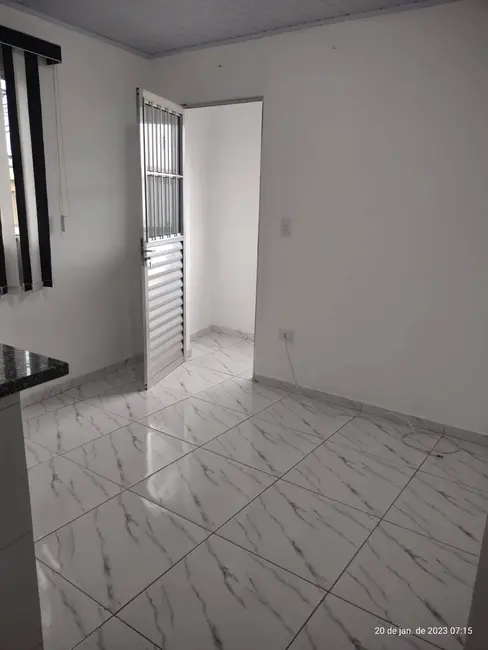 Foto 7 de Casa com 2 quartos para alugar, 50m2 em Capão do Embira, São Paulo - SP