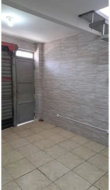 Foto 5 de Casa com 2 quartos para alugar, 50m2 em Capão do Embira, São Paulo - SP