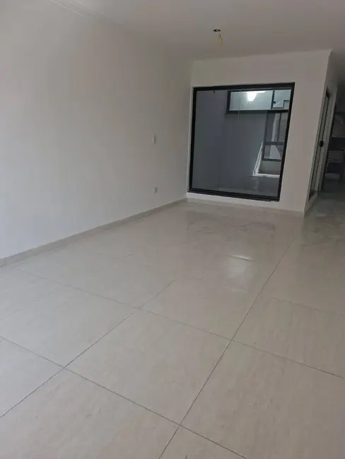 Foto 3 de Casa com 3 quartos à venda, 106m2 em Chácara Seis de Outubro, São Paulo - SP