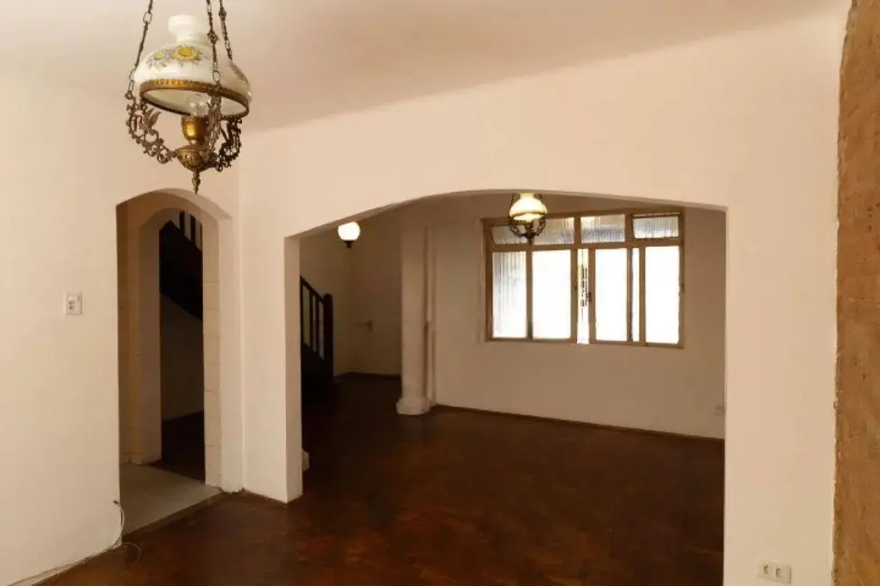 Sobrado com 3 quartos para alugar, 140m2 em Mooca, São Paulo - SP - imagem 2 Foto 2 de Sobrado com 3 quartos para alugar, 140m2 em Mooca, São Paulo - SP