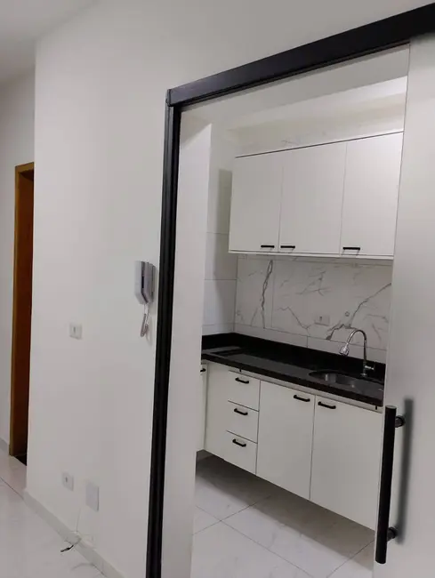 Apartamento com 1 quarto para alugar, 30m2 em Vila Diva (Zona Leste), São Paulo - SP - imagem 4 Foto 4 de Apartamento com 1 quarto para alugar, 30m2 em Vila Diva (Zona Leste), São Paulo - SP