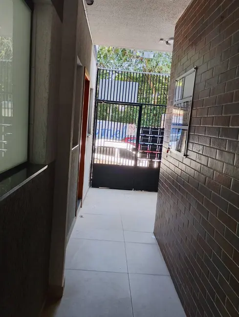 Apartamento com 1 quarto para alugar, 30m2 em Vila Diva (Zona Leste), São Paulo - SP - imagem 2 Foto 2 de Apartamento com 1 quarto para alugar, 30m2 em Vila Diva (Zona Leste), São Paulo - SP