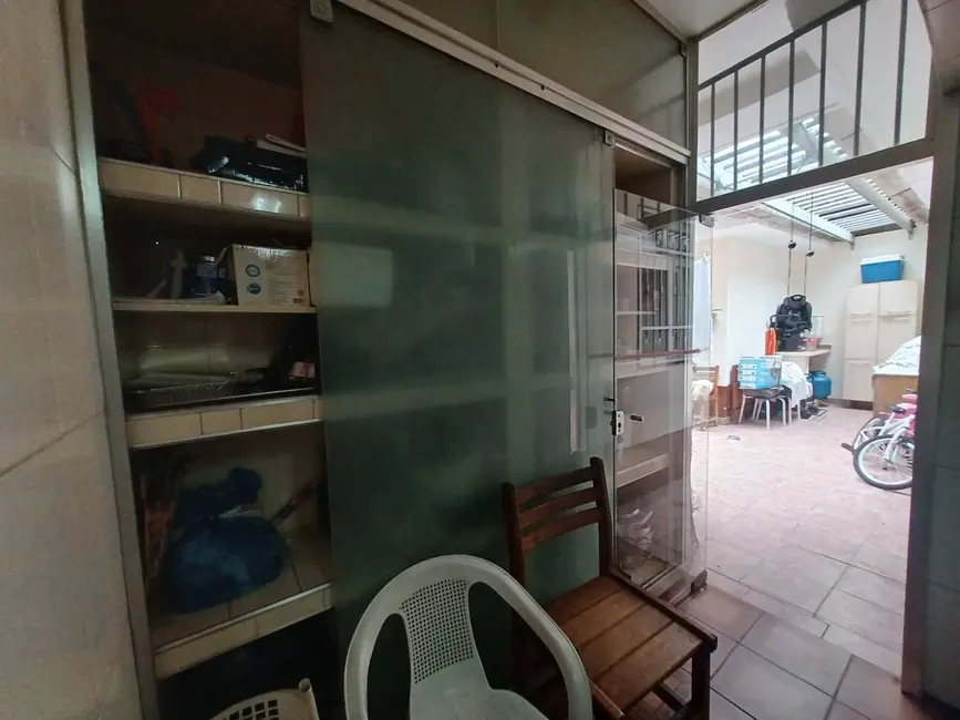 Foto 7 de Casa com 3 quartos à venda, 230m2 em Vila Olinda, São Paulo - SP