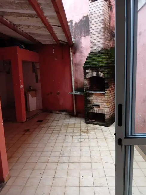 Sobrado com 3 quartos para alugar, 150m2 em Jardim Piqueroby, São Paulo - SP - imagem 7 Foto 7 de Sobrado com 3 quartos para alugar, 150m2 em Jardim Piqueroby, São Paulo - SP