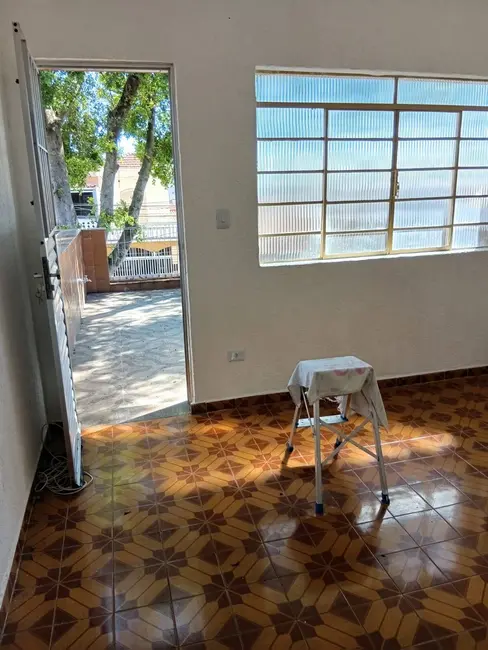 Foto 2 de Casa com 1 quarto para alugar, 70m2 em Jardim Vila Formosa, São Paulo - SP