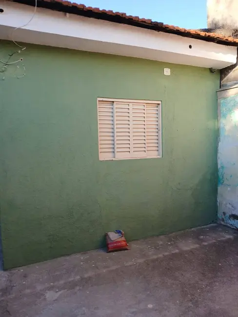 Casa com 1 quarto para alugar, 50m2 em Vila Antonieta, São Paulo - SP - imagem 4 Foto 4 de Casa com 1 quarto para alugar, 50m2 em Vila Antonieta, São Paulo - SP
