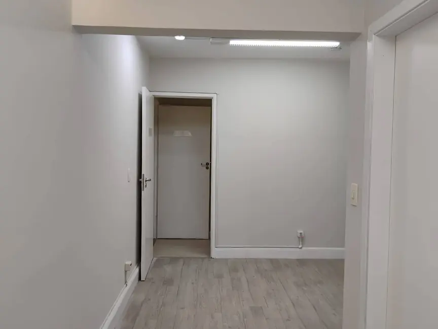 Foto 1 de Sala Comercial para alugar, 20m2 em Vila Regente Feijó, São Paulo - SP
