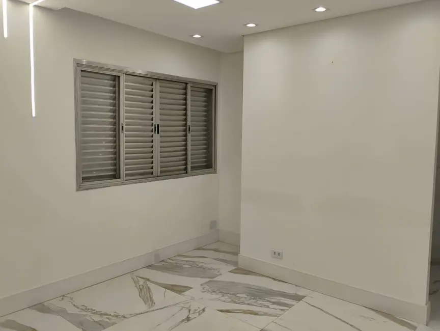 Sala Comercial para alugar, 18m2 em Vila Regente Feijó, São Paulo - SP - imagem 2 Foto 2 de Sala Comercial para alugar, 18m2 em Vila Regente Feijó, São Paulo - SP