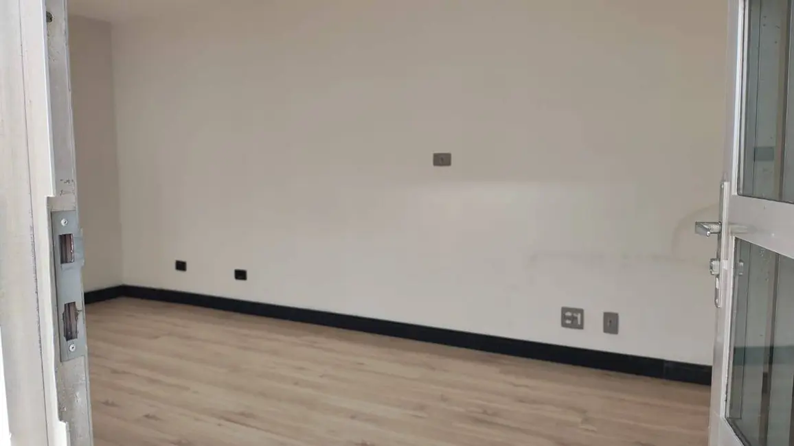 Sala Comercial para alugar, 20m2 em Vila Regente Feijó, São Paulo - SP - imagem 9 Foto 9 de Sala Comercial para alugar, 20m2 em Vila Regente Feijó, São Paulo - SP