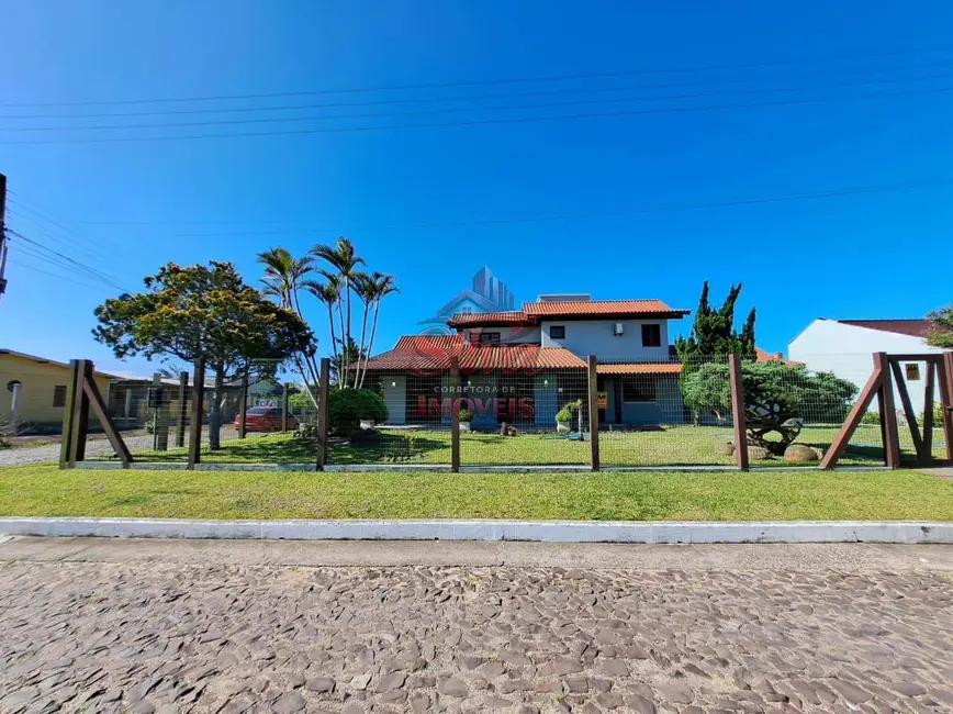 Foto 1 de Casa com 5 quartos à venda, 271m2 em Imbe - RS