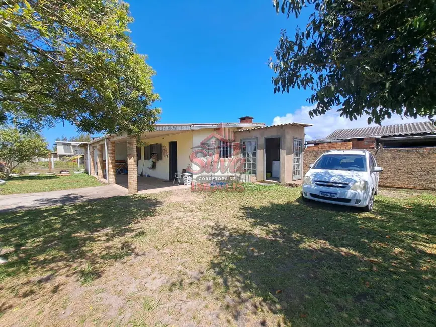 Foto 2 de Casa com 2 quartos à venda em Imbe - RS