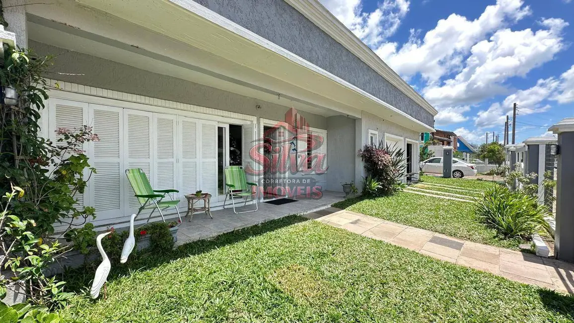 Foto 2 de Casa com 5 quartos à venda, 600m2 em Centro, Imbe - RS