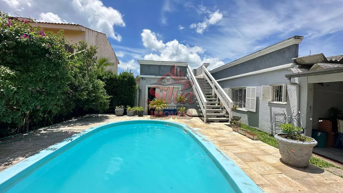 Foto 1 de Casa com 5 quartos à venda, 600m2 em Centro, Imbe - RS