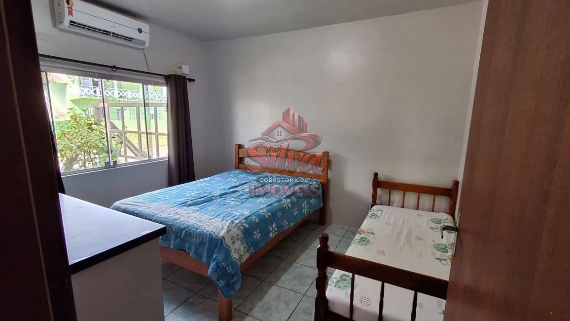Foto 3 de Casa à venda, 345m2 em Imbe - RS
