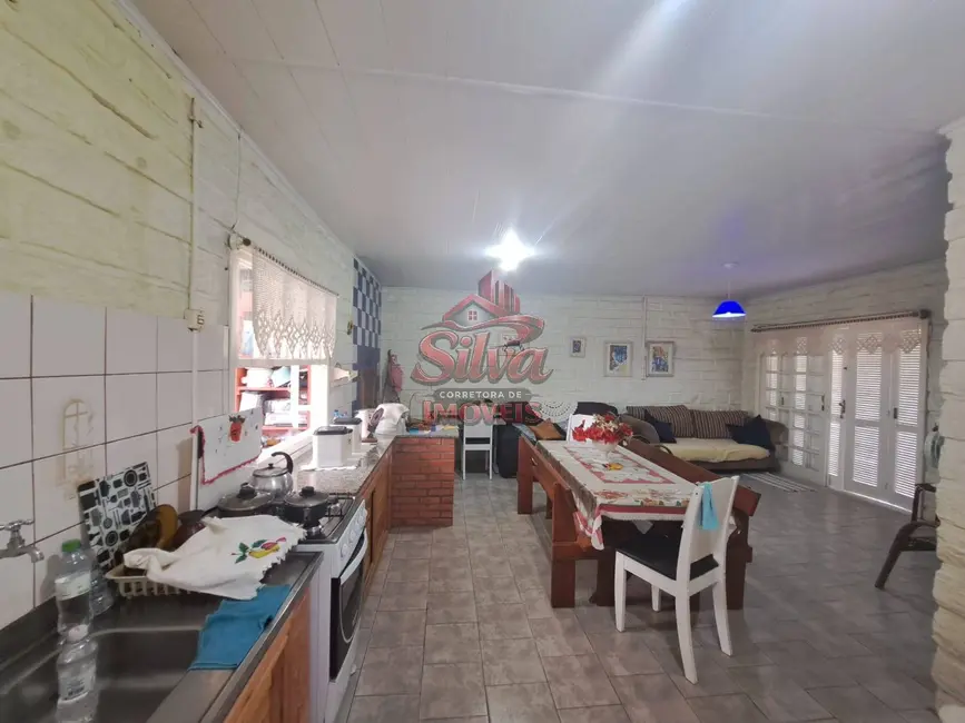 Foto 5 de Casa à venda, 300m2 em Imbe - RS
