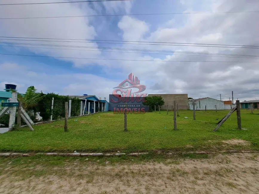 Foto 4 de Terreno / Lote à venda, 300m2 em Imbe - RS