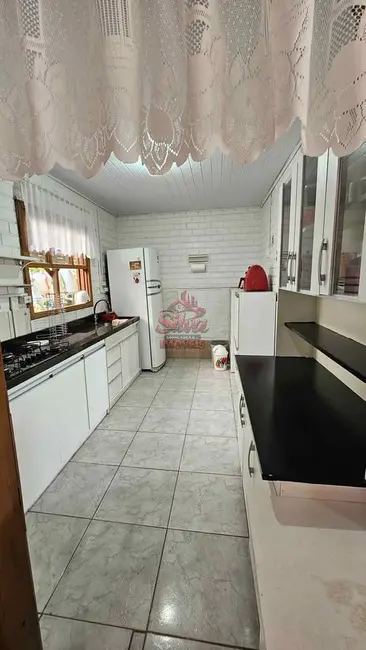 Casa à venda, 300m2 em Imbe - RS - imagem 8 Foto 8 de Casa à venda, 300m2 em Imbe - RS